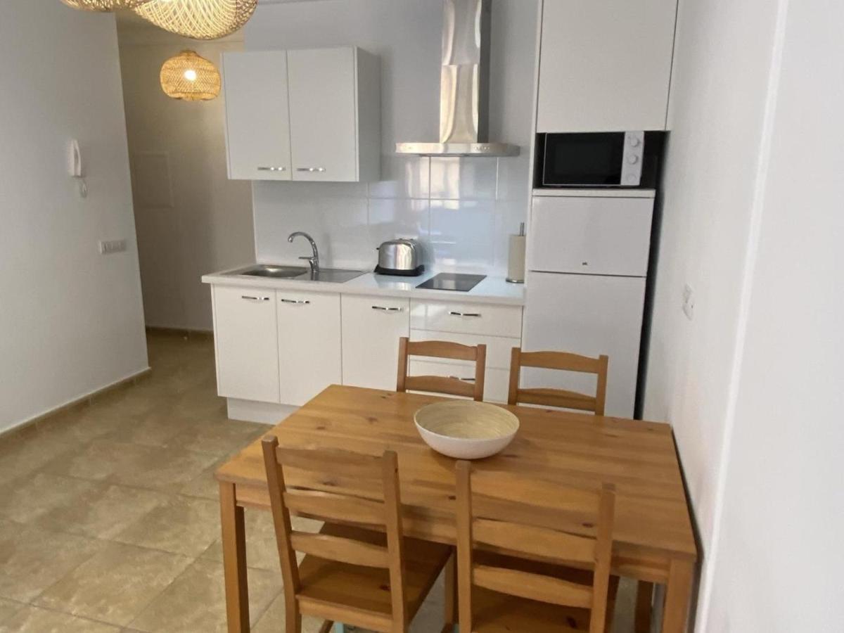 Vivienda Vacacional Sur De Europa B 1 4 La Restinga Bagian luar foto